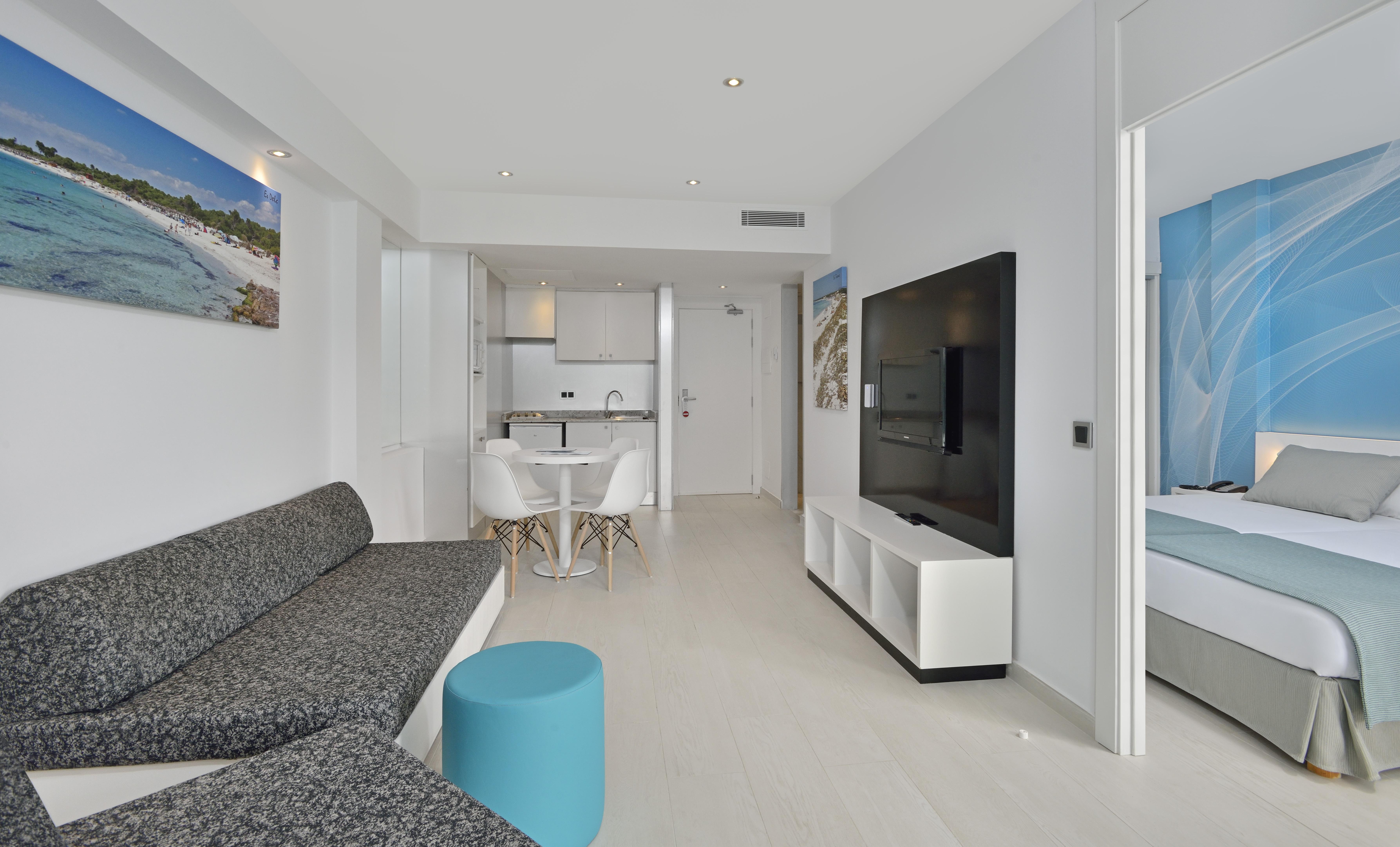 Aparthotel Isla De Cabrera Colonia de Sant Jordi Esterno foto
