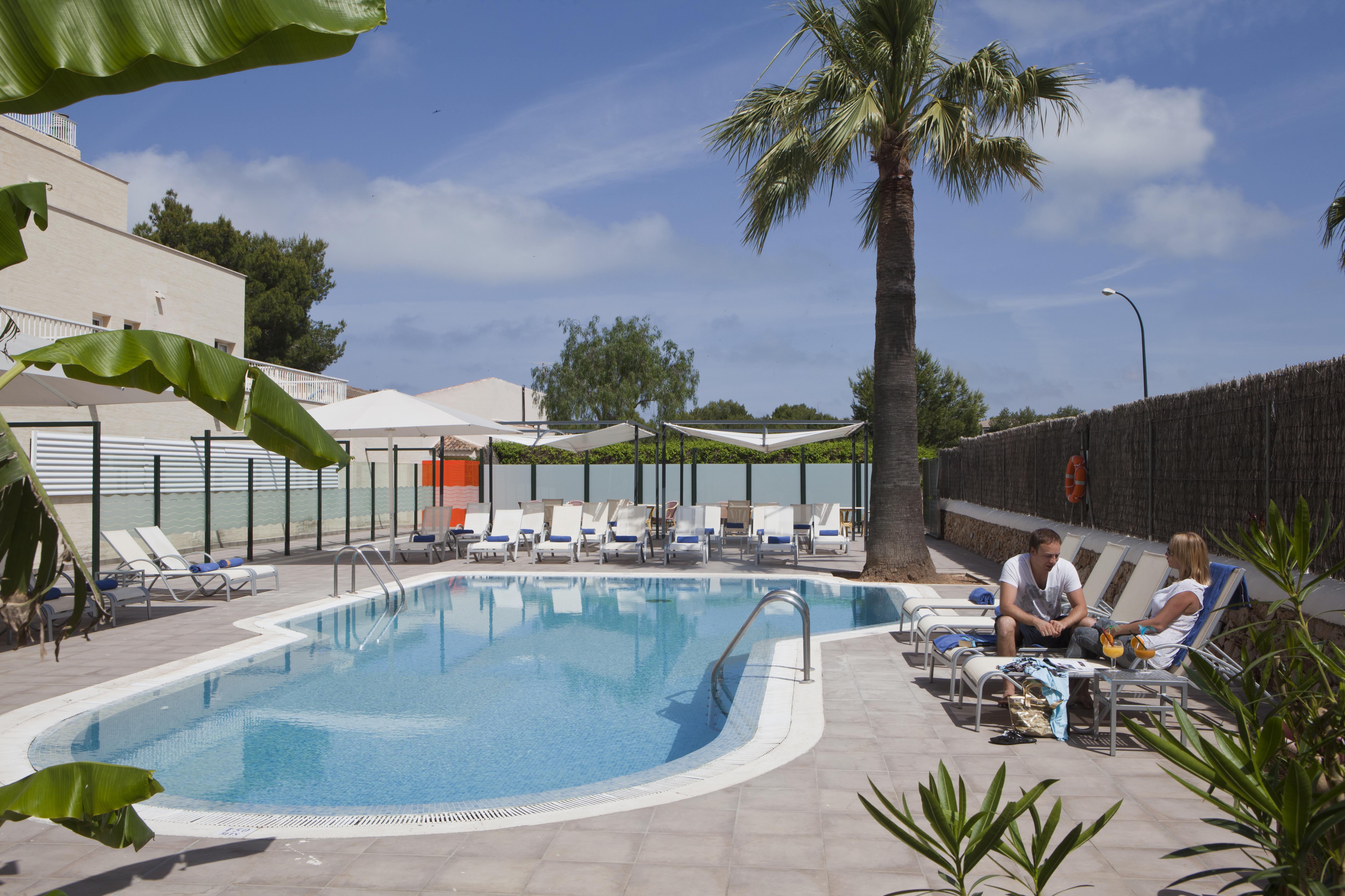 Aparthotel Isla De Cabrera Colonia de Sant Jordi Esterno foto
