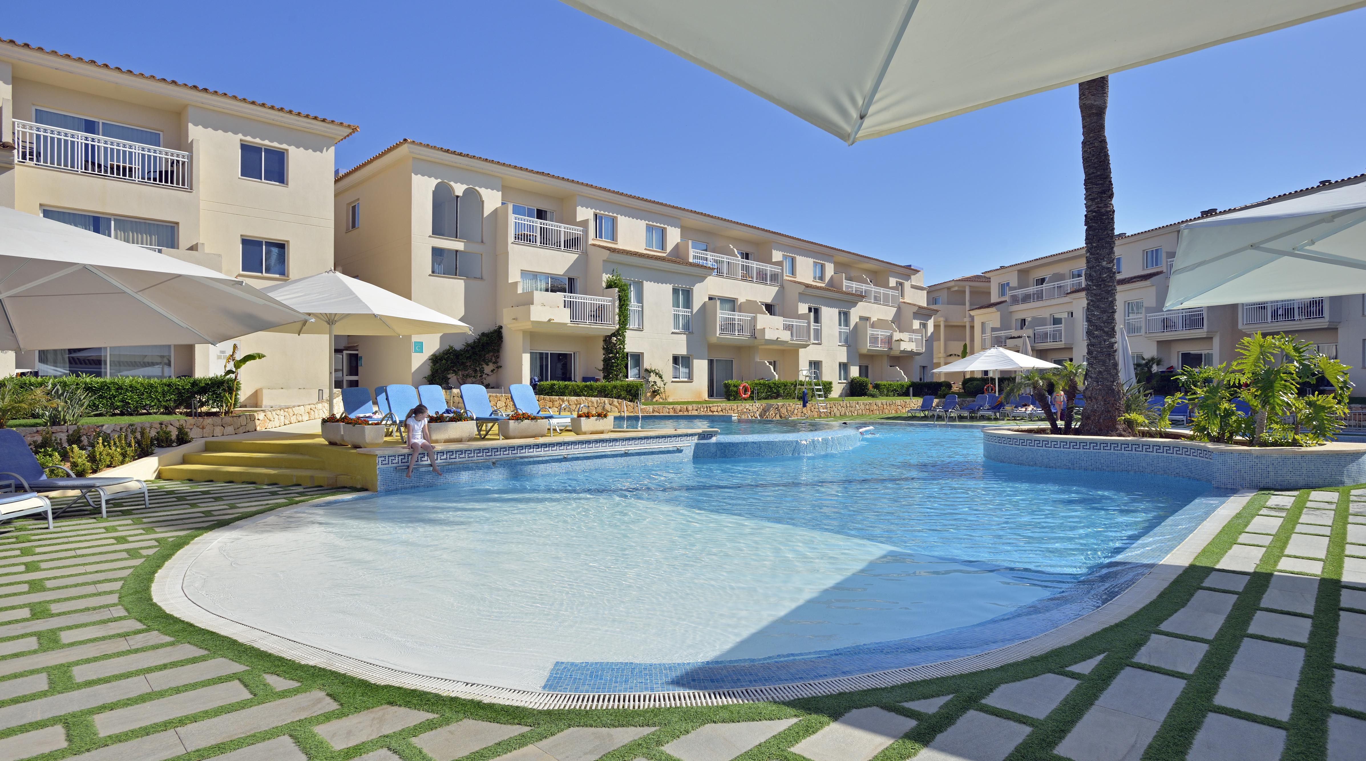 Aparthotel Isla De Cabrera Colonia de Sant Jordi Esterno foto